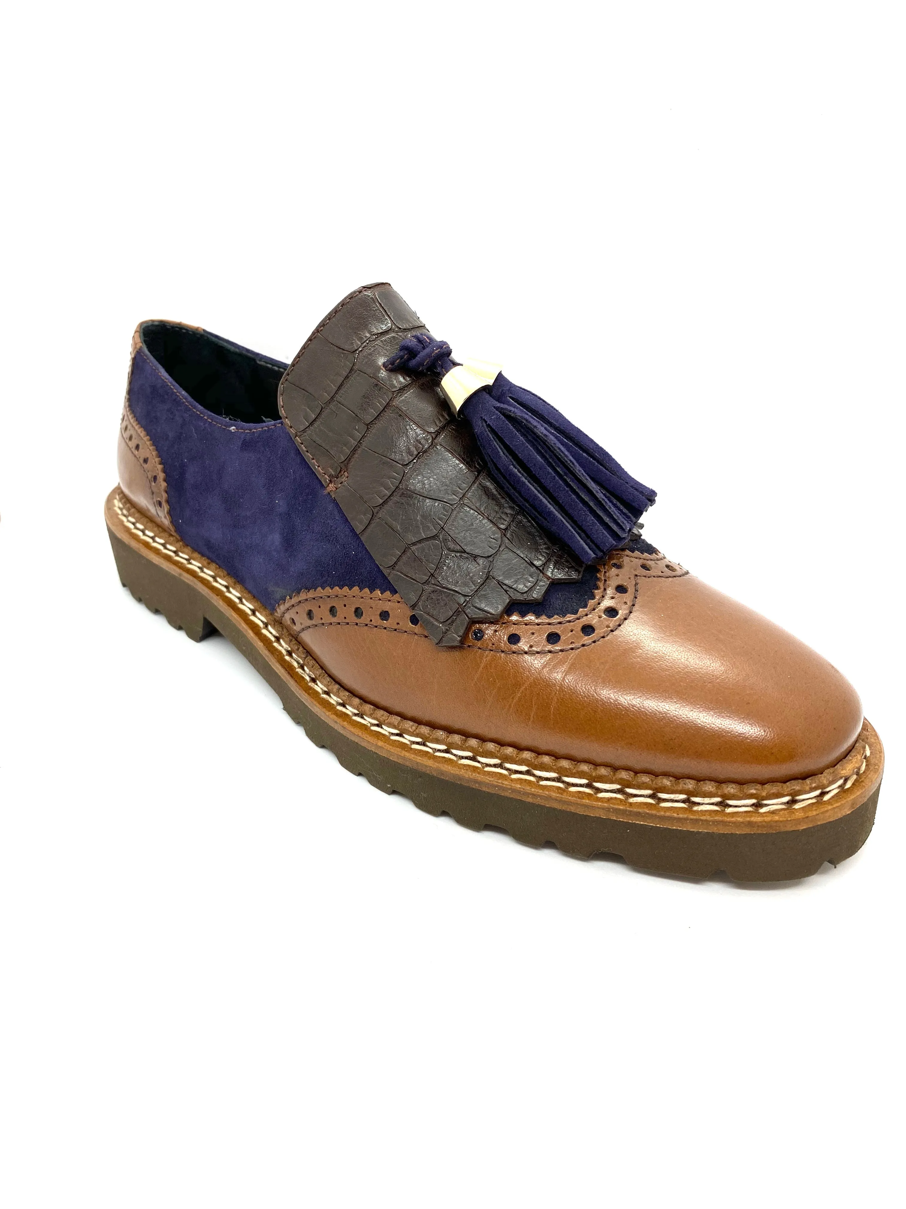 Chunky Sole Low Heel Tassel Loafer