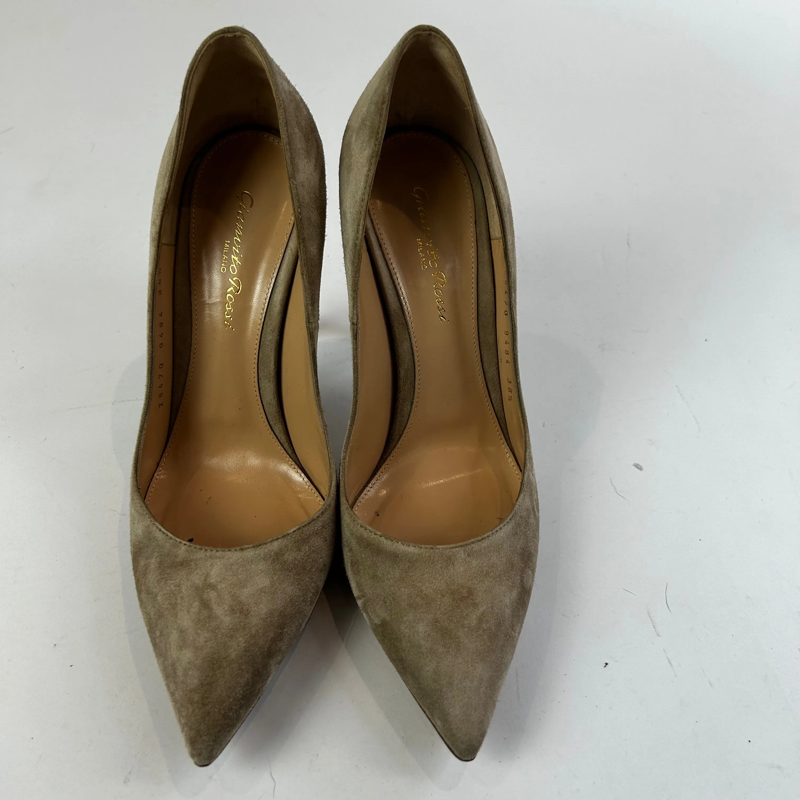 Gianvito Rossi Brand New £510 Beige Suede 100 Heels 38.5