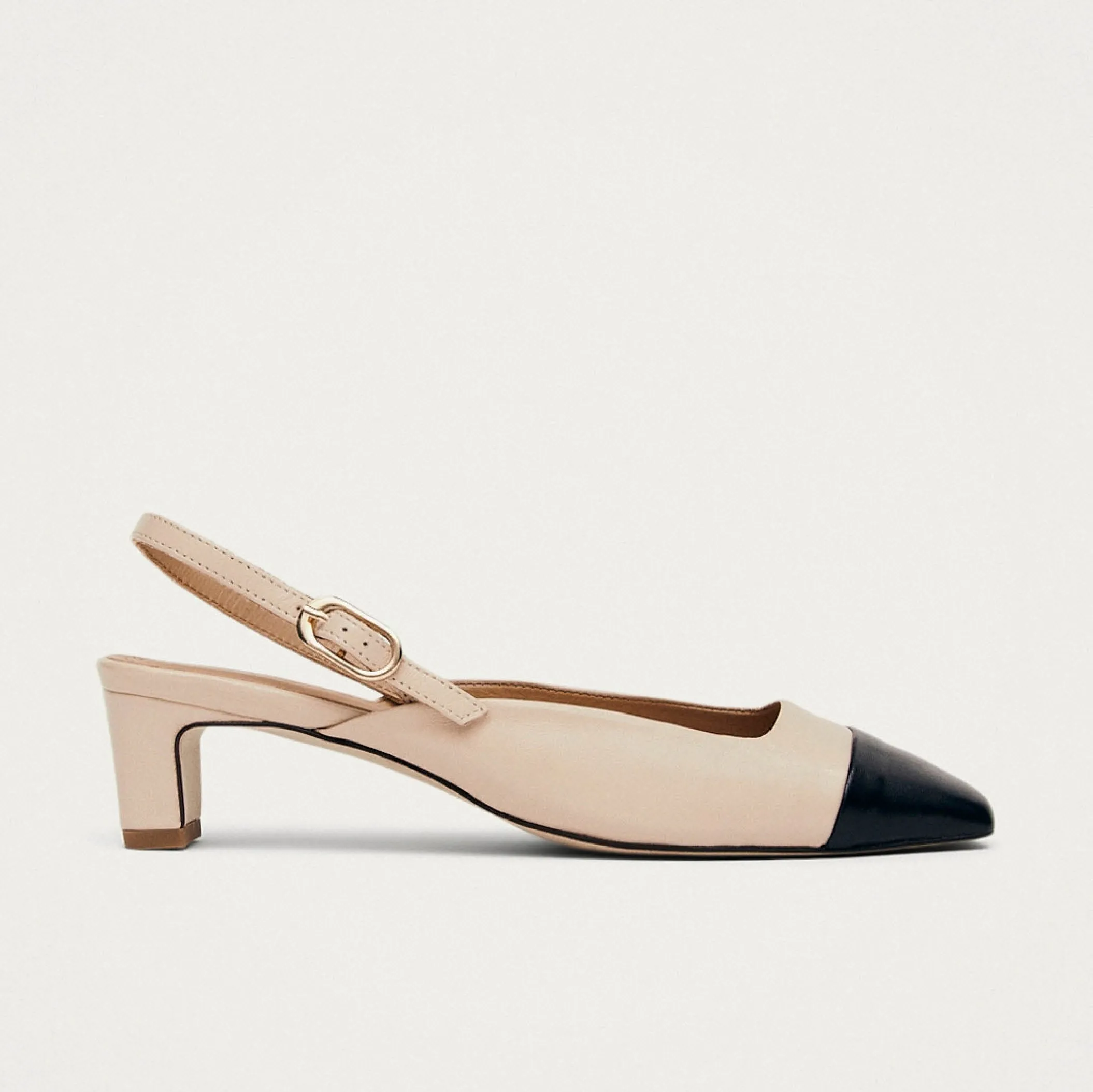 Lindy Bicolor Cream Black Leather Pumps