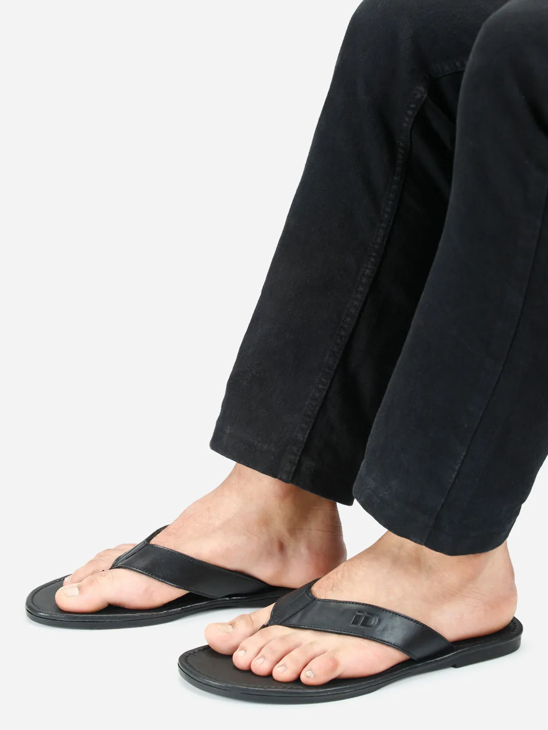 Men's Black Thong-Style Flat Casual Sandal (ID4135)