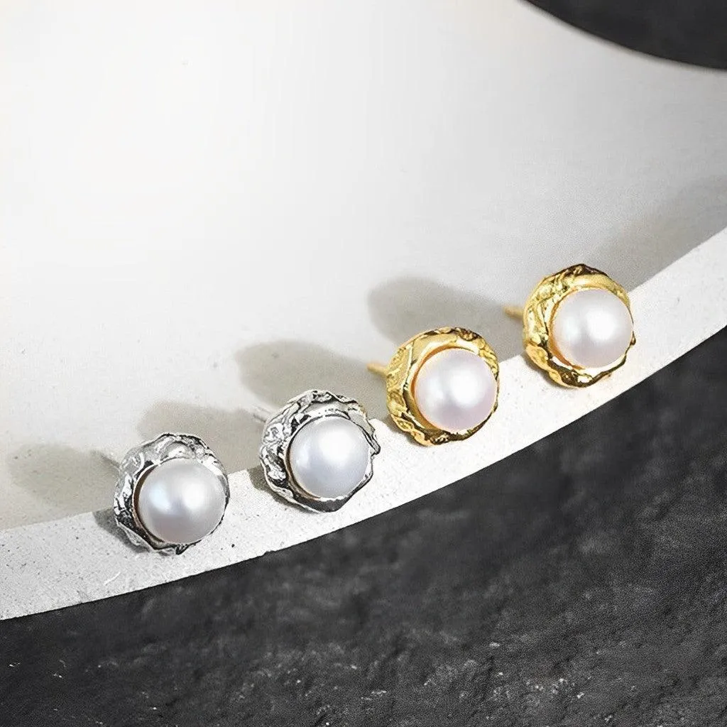 Pearls Stud Earrings - Vera