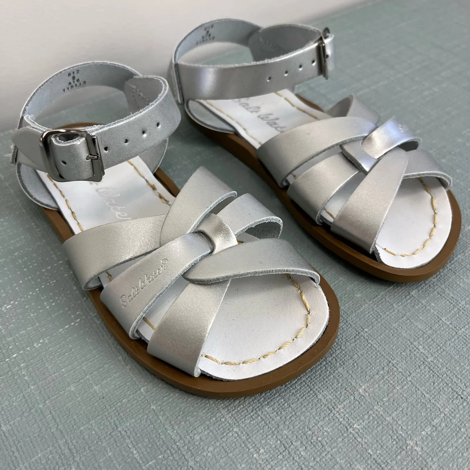 Saltwater Original Girls Silver Sandals 9