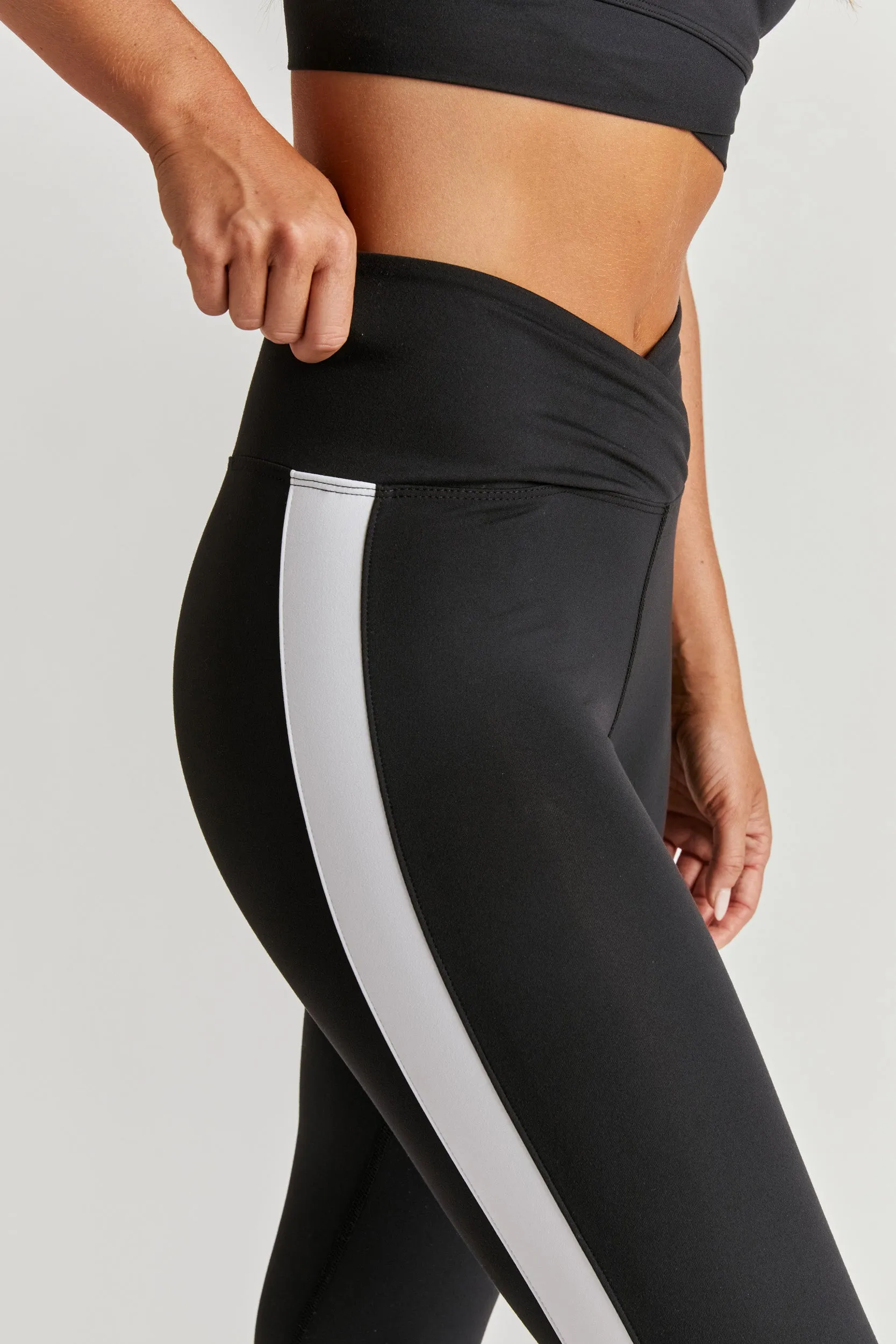 Sport 7/8s Track Legging