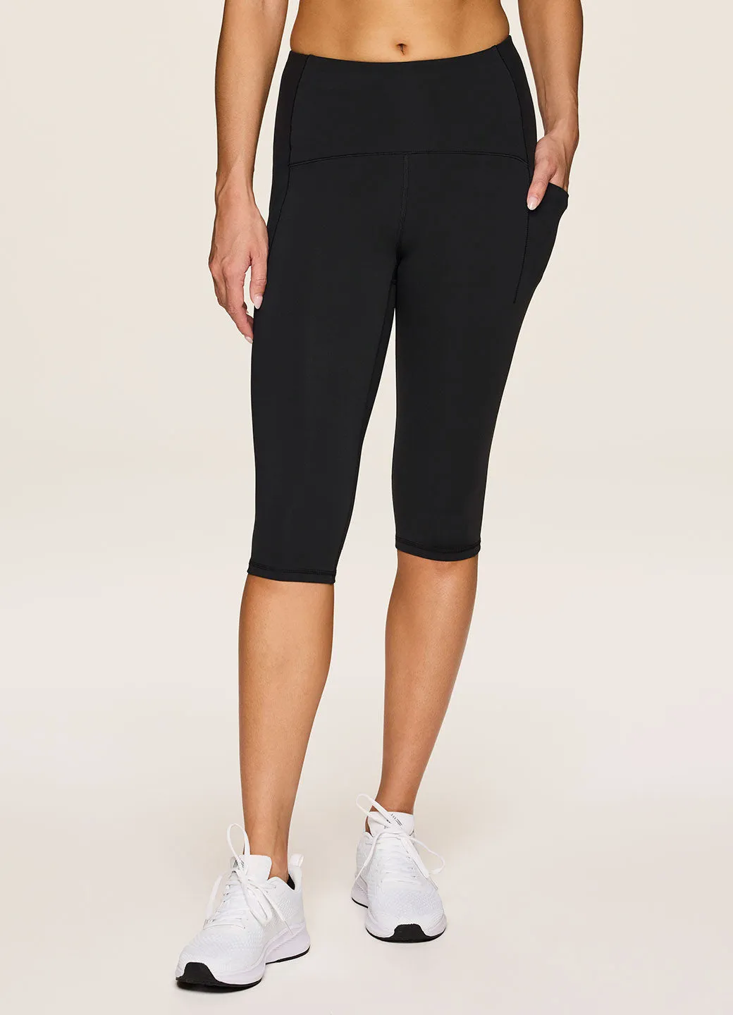 Tech Flex Ultra Hold Cropped Capri