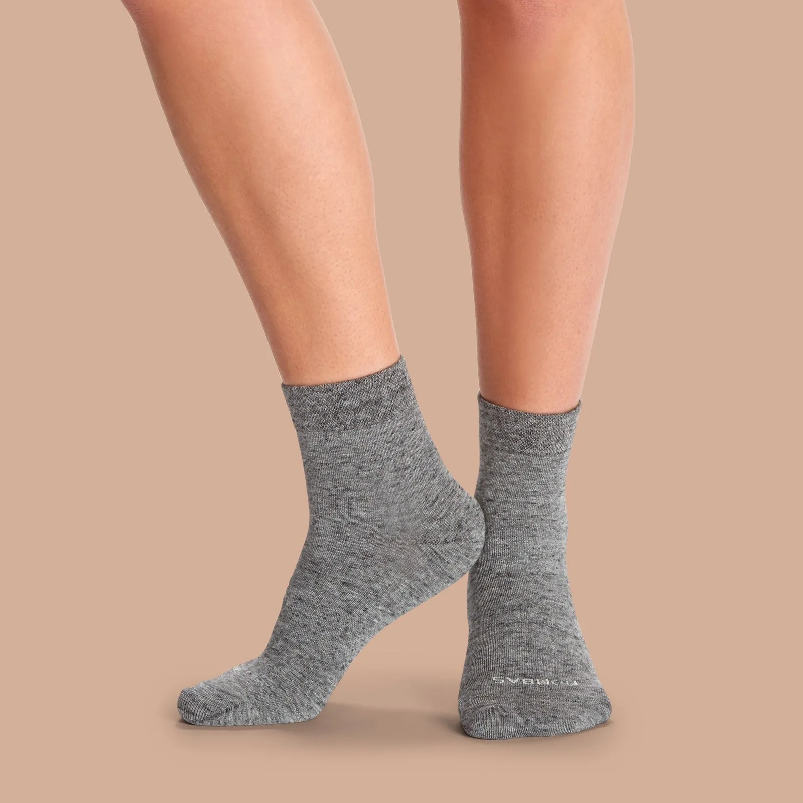 Women's Lightweight Ankle & Quarter Sock 8-Pack